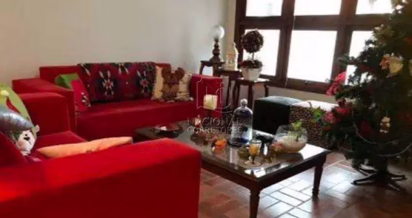 Sobrado à venda, 245 m² - Vila Bastos - Santo André/SP