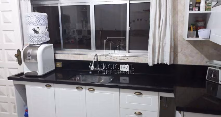 Sobrado com 2 dormitórios à venda, 180 m² por R$ 615.000,00 - Jardim Panorama - São Paulo/SP