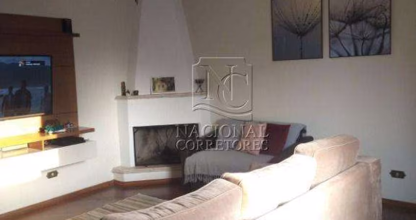 Sobrado à venda, 264 m² por R$ 780.000,00 - Parque Erasmo Assunção - Santo André/SP