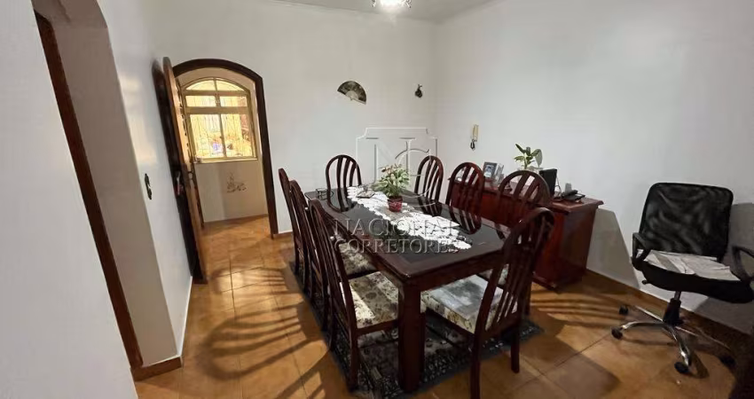 Sobrado com 3 dormitórios à venda, 167 m² - Vila Alto de Santo André - Santo André/SP