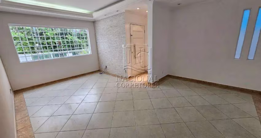 Sobrado com 3 dormitórios à venda, 172 m² por R$ 900.000,00 - Vila Valparaíso - Santo André/SP