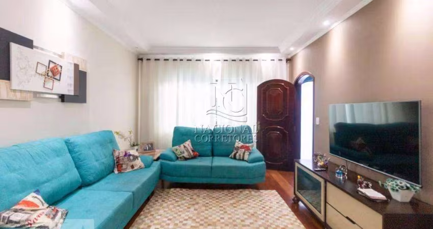 Sobrado com 3 dormitórios à venda, 240 m² por R$ 650.000,00 - Jardim Alvorada - Santo André/SP
