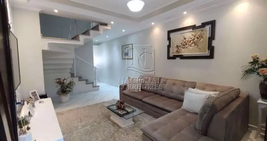 Sobrado à venda, 239 m² por R$ 795.000,00 - Parque Novo Oratório - Santo André/SP