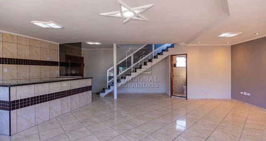 Sobrado com 3 dormitórios à venda, 185 m² por R$ 600.000,00 - Vila Tibiriçá - Santo André/SP
