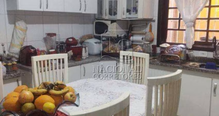 Sobrado à venda, 232 m² por R$ 580.000,00 - Vila Linda - Santo André/SP