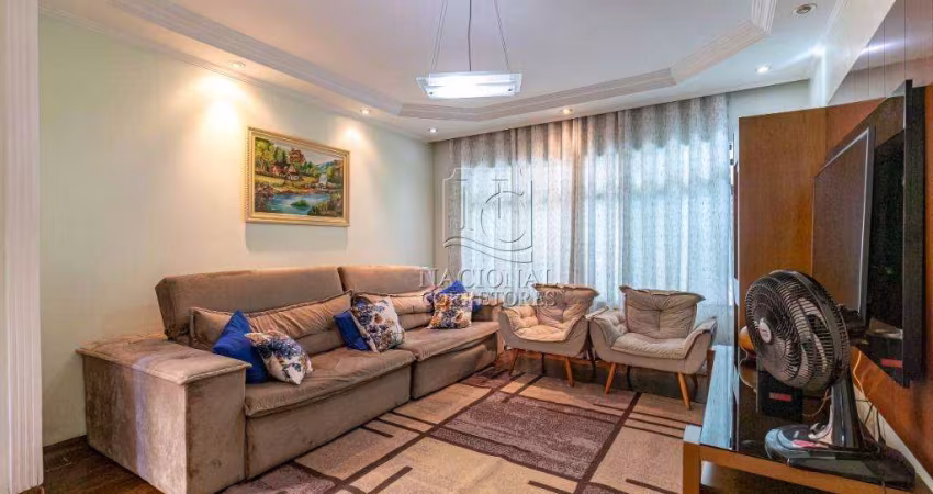 Sobrado com 3 dormitórios à venda, 174 m² por R$ 680.000,00 - Vila Camilópolis - Santo André/SP