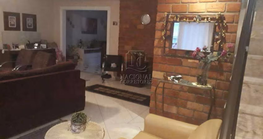 Sobrado com 3 dormitórios à venda, 300 m² - Vila Camilópolis - Santo André/SP