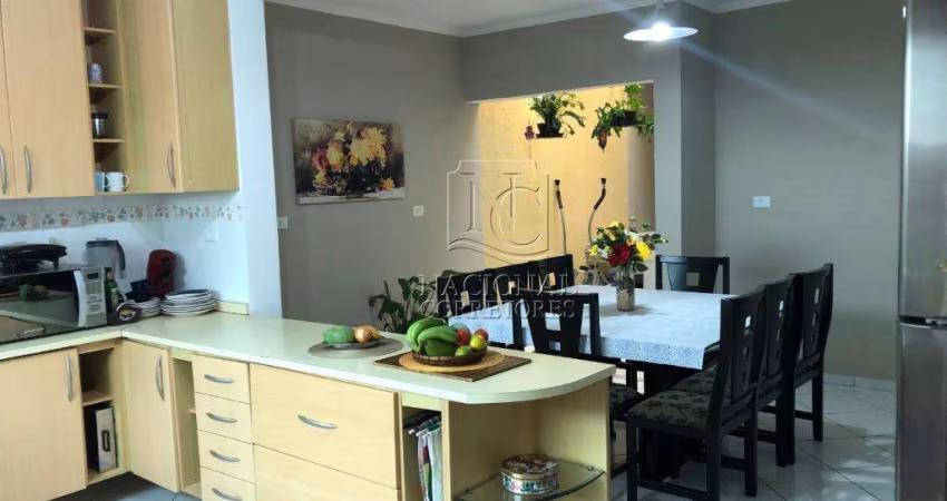 Sobrado com 3 dormitórios à venda, 121 m² por R$ 730.000,00 - Vila Lucinda - Santo André/SP