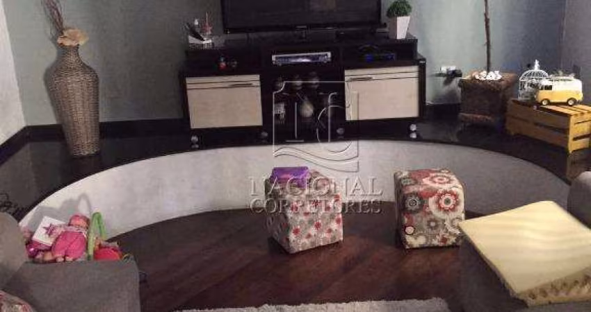 Sobrado com 4 dormitórios à venda, 300 m² por R$ 890.000,00 - Jardim Santo Alberto - Santo André/SP