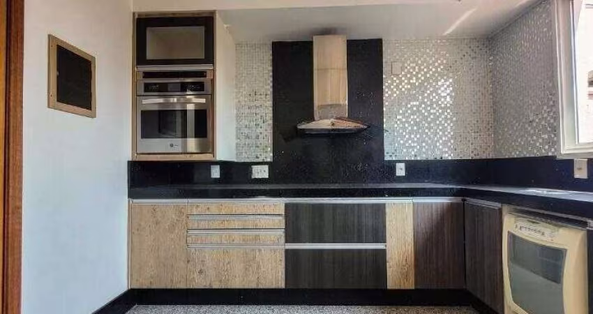 Sobrado para aluguel, 3 quartos, 3 suítes, 3 vagas, Vila Alpina - Santo André/SP