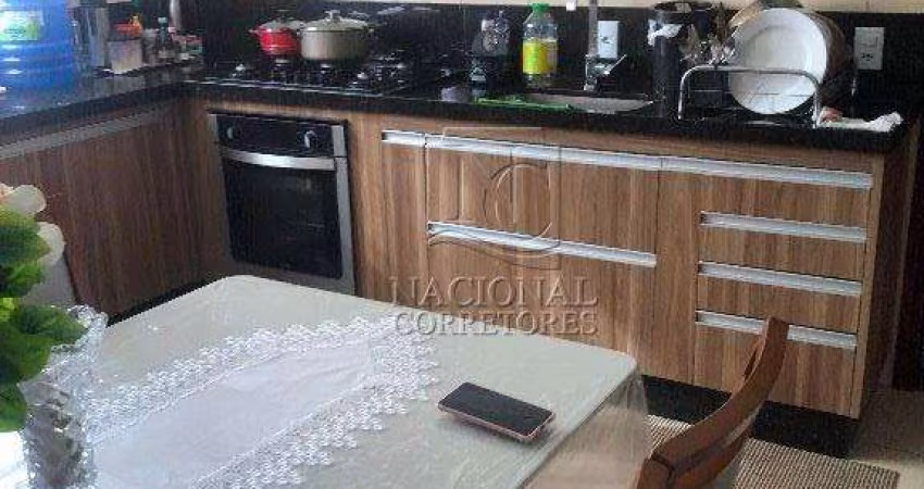 Sobrado com 3 dormitórios à venda, 100 m² por R$ 380.000,00 - Vila São Pedro - Santo André/SP