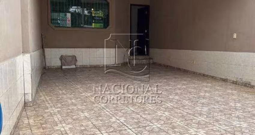 Sobrado à venda, 2 quartos, 1 suíte, 6 vagas, Vila Pinheirinho - Santo André/SP