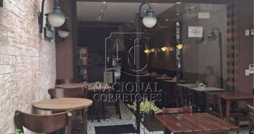 Casa comercial para aluguel, 2 vagas, Jardim - Santo André/SP