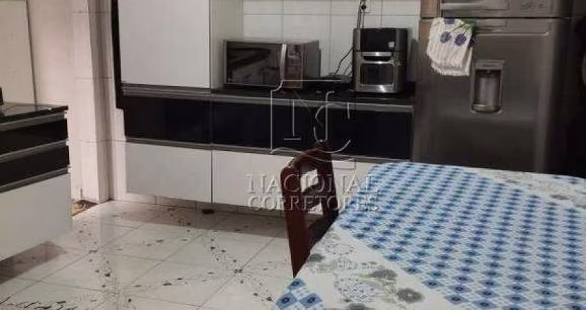 Casa à venda, 2 quartos, 1 vaga, Jardim das Maravilhas - Santo André/SP
