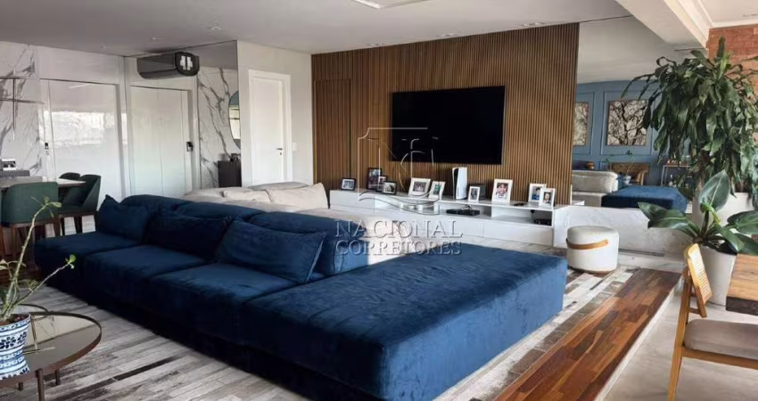 Apartamento alto padrão à venda no Condomínio Royale Prestige – Vila Gilda – porteira fechada, 236m², 3 Suítes e 4 Vagas