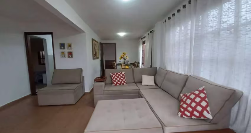 OPORTUNIDADE CASA INDEPENDENTE COM 3 QUARTOS - CABO FRIO/RJ