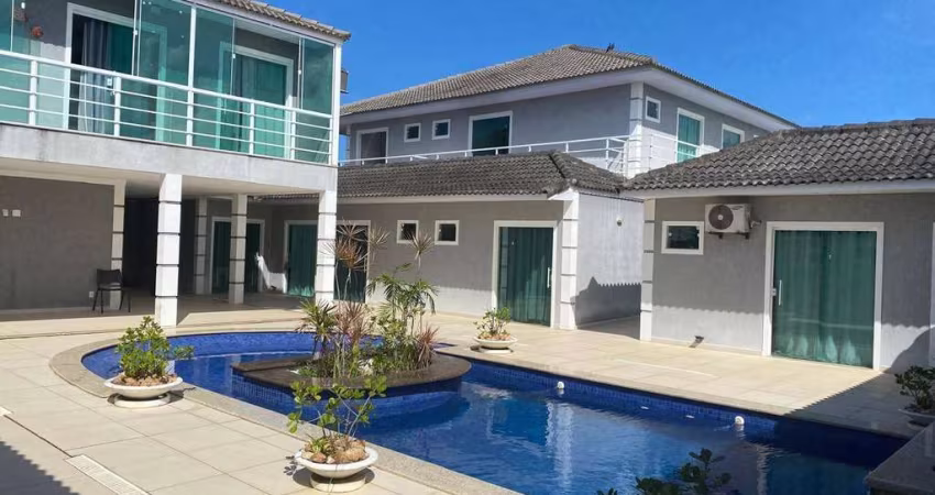 LOFTS MOBILIADAS À VENDA EM CONDOMÍNIO CHARMOSO - DUNAS DO PERÓ, CABO FRIO