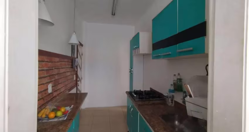 OPORTUNIDADE IMPERDÍVEL! APARTAMENTO 2 QUARTOS NO CENTRO DE CABO FRIO/ RJ
