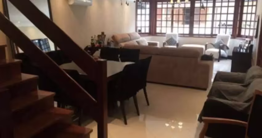 RR5238 Casa 352m² CONDOMÍNIO RESIDENCIAL 4 - OPORTUNIDADE -  4 Dorms 5 Vagas- PERMUTA - Barueri SP - Ótima Localização - ALPHAVILLE