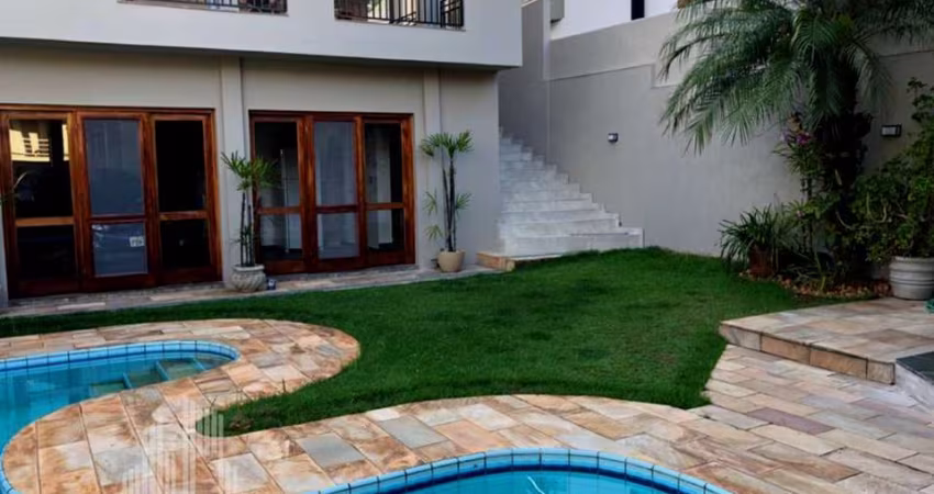 RR5202 Casa 430m² CONDOMÍNIO RESIDENCIAL 11 - OPORTUNIDADE - 4 Dorms 5 Vagas - Santana de Parnaíba SP - Ótima Localização - ALPHAVILLE