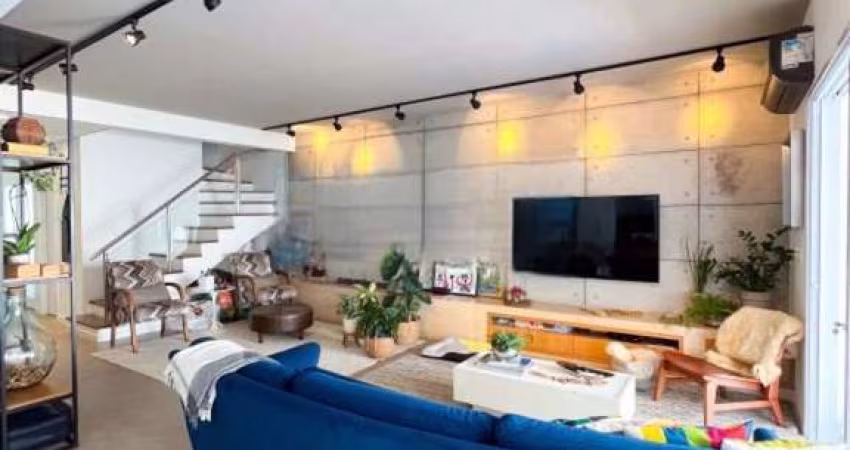 RR7569 Casa 260m² CONDOMÍNIO TAMBORÉ 7 - OPORTUNIDADE - 3 Suítes 2 Vagas - Santana de Parnaíba, SP - Ótima Localização - TAMBORÉ