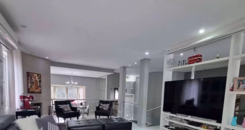 RR7591 Casa 311m² CONDOMÍNIO RESIDENCIAL 9 - OPORTUNIDADE - 4 Dorms 4 Vagas - Santana de Parnaíba, SP - ALPHAVILLE - Ótima Localização