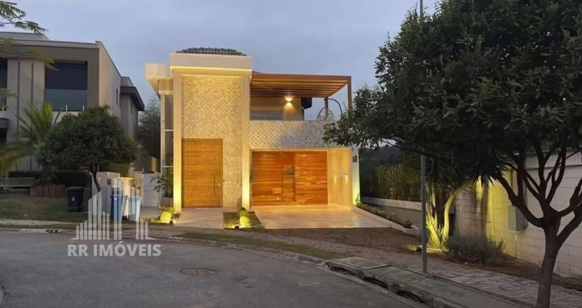 RR7772 Casa MOBILIADA 460m² CONDOMÍNIO RESIDENCIAL ITAHYÊ - OPORTUNIDADE - 5 Suítes 4 Vagas - Santana de Parnaíba, SP - Ótima Localização