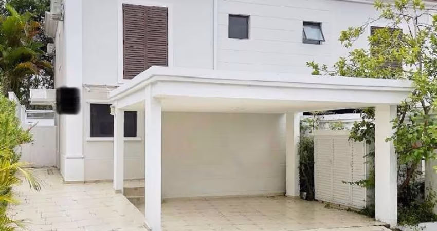 RR7709 Casa 185m² CONDOMÍNIO TAMBORÉ 4 - OPORTUNIDADE - 3 Dorms 2 Vagas - Santana de Parnaíba SP - Ótima Localização - TAMBORÉ