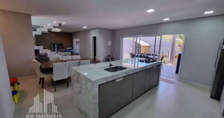 RR0241 Casa 245m² JARDIM MARIA HELENA - OPORTUNIDADE - 3 Suítes 4 Vagas - Nova Odessa SP - Ótima Localização