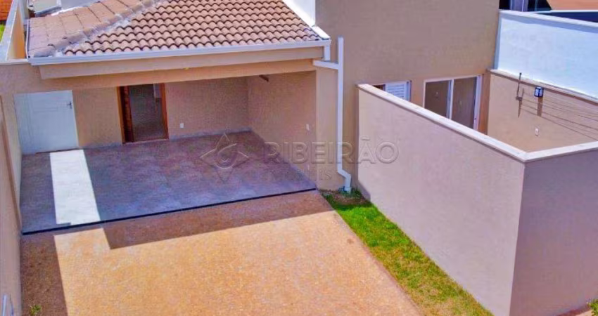 Casa térrea em condomínio fechado  com 03 suites, armários planejados e ar condicionado.