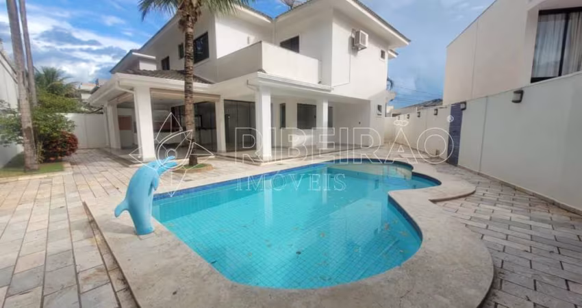Sobrado com 03 suítes com piscina no Condomínio Nova Aliança Sul