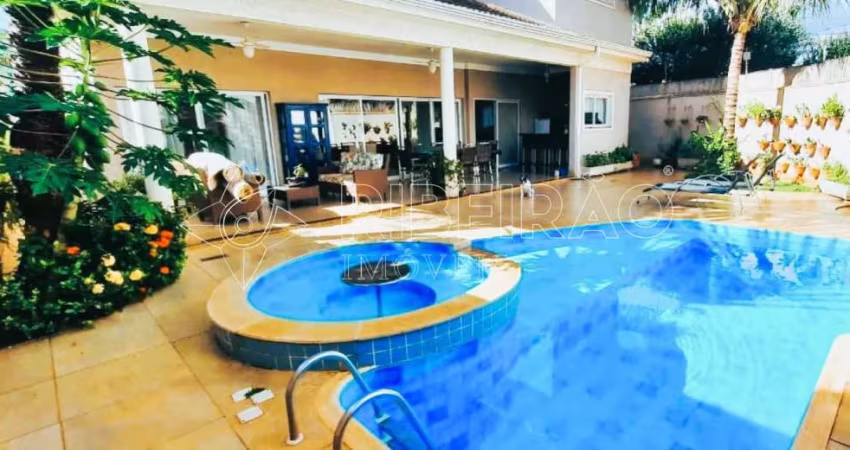 Sobrado em condomínio 04 dormitórios com piscina para venda no Villa Real