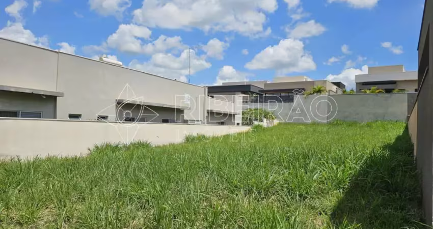 Terreno 445,71m² para venda no condomínio terras de florença