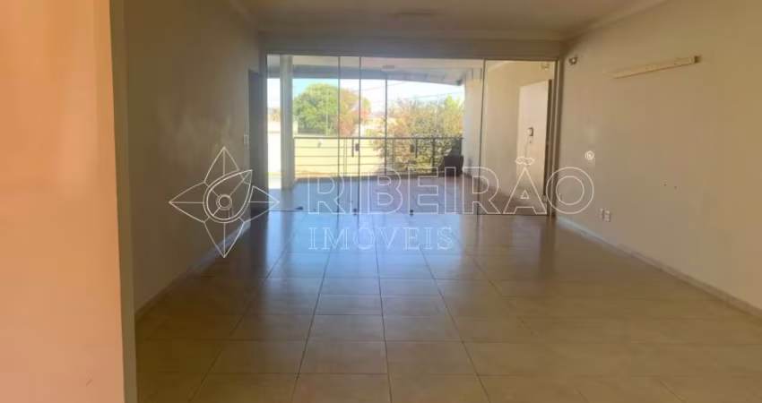 Casa térrea 3 suítes para venda e locação no Alto da Boa Vista