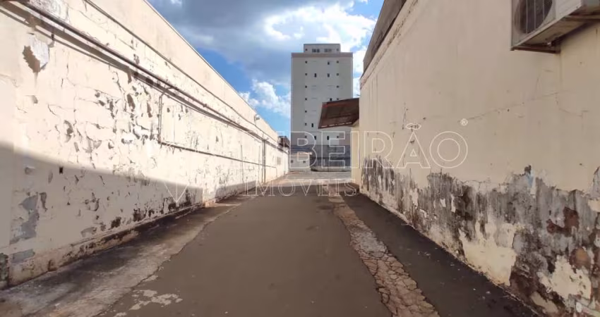 Galpão comercial para locação na Avenida Dom Pedro I