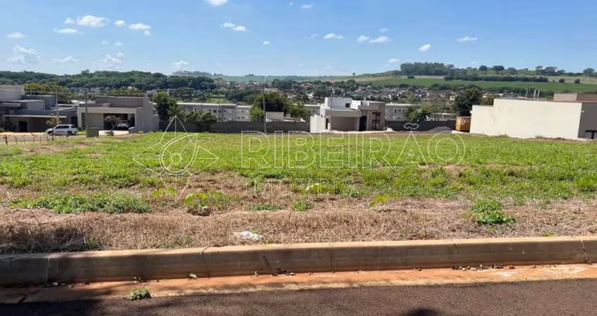 Terreno Plano em Condomínio 253m² à venda no Santa Martha