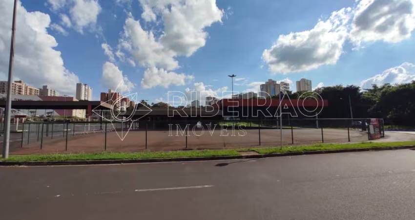 Galpão com 1394,78m² para locação no bairro City Ribeirão