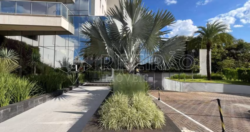 Apartamento 4 suítes na Vila do Golf