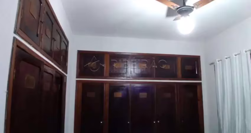 Casa com 3 quartos à venda no Centro, Ribeirão Preto 