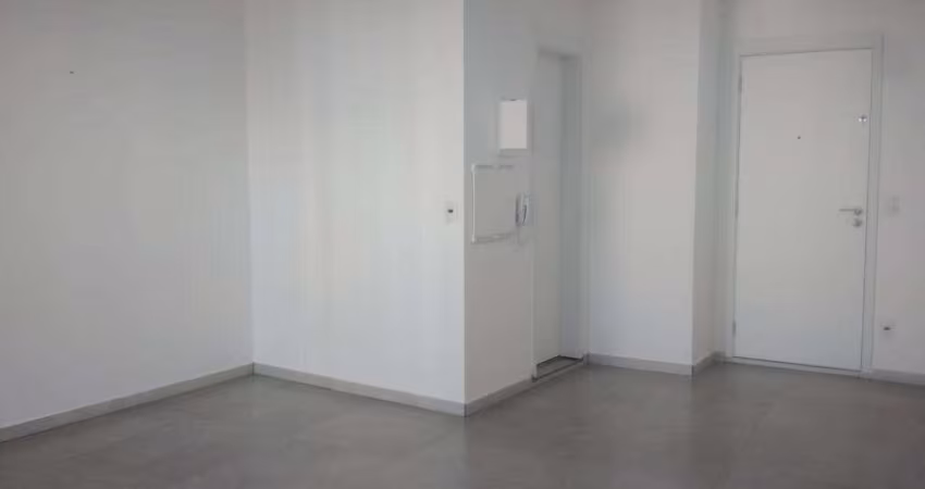 Sala comercial a venda 49m² com 01 vaga e 1 banheiro  Pinheiros
