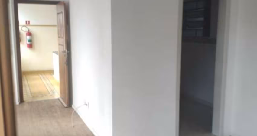 Apartamento no Condomínio Edifício Ricardo Marquês na Vila Buarque com 2 dormitórios 1 banheiro