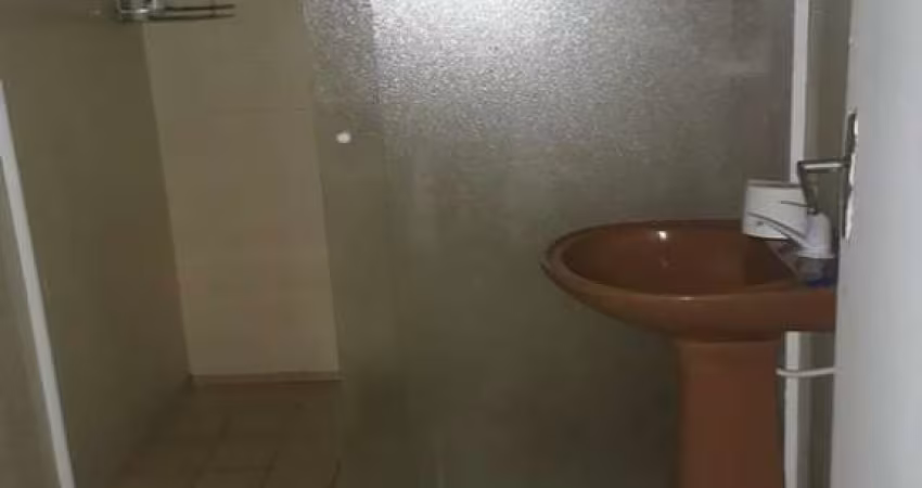 Encantadora casa à venda em São Paulo - SP, Vila do Encontro: 2 quartos, 1 banheiro, garagem, 105m². Venha conferir!