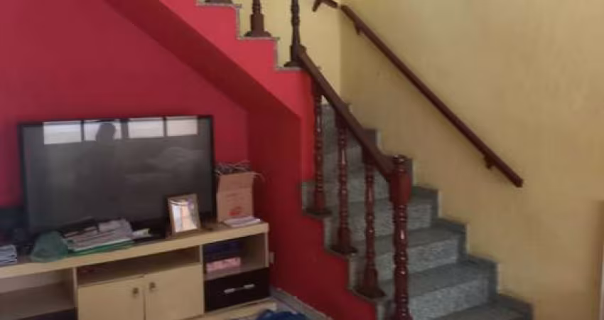Sobrado á venda de 140m²  3 dormitórios 1 vaga no  Jardim Vila Formosa- SP