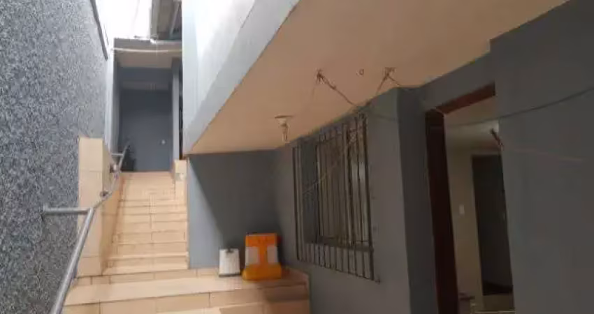 Casa com 3 quartos à venda na Rua Thomaz de Araújo, --, Campo Limpo, São Paulo