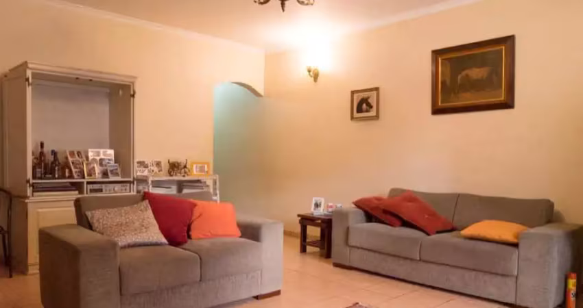 Casa à venda na vila jaguará com 220m², 1 suíte 2 dormitórios 3 banheiros 2 vagas