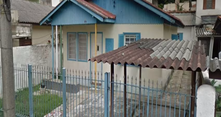 Casa à venda em São Paulo - Socorro