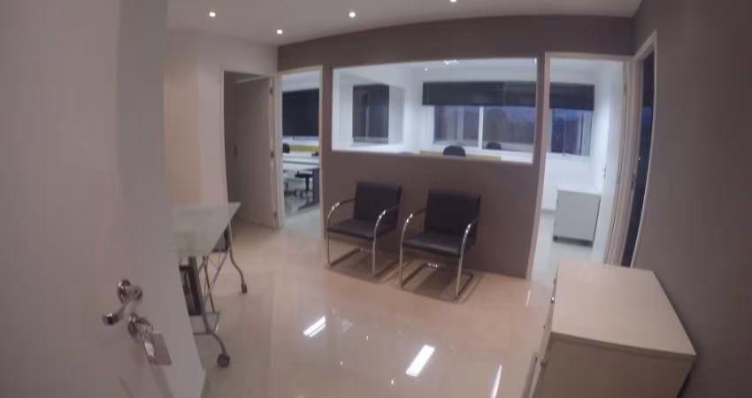 Conjunto Comercial à venda 61m²  2 banheiros 2 vagas na Barra Funda