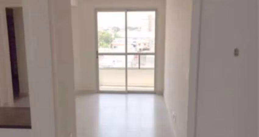 Apartamento á venda na Vila Santa Catarina, com 2 dormitórios, sendo 1 suíte e 2 vagas.