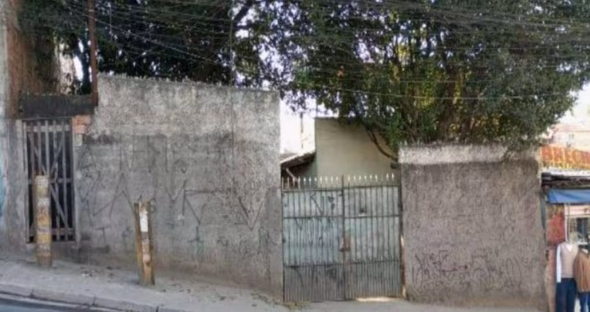 Casa à venda no Parque Primavera com 144m² 2 dormitórios 1 banheiro 5 vagas