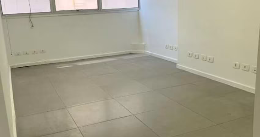 VENDE / ALUGA SALA COMERCIAL - PAULISTA - FREI CANECA- CONSOLAÇAO